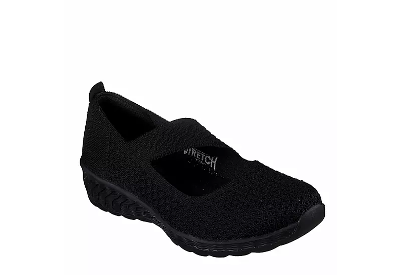 Skechers Womens Uplifted Slip On Sneaker - Black 3 Skechers Womens Uplifted Slip On Sneaker - Black