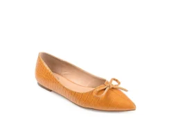 Journee Collection Womens Devalyn Flat - Tan
