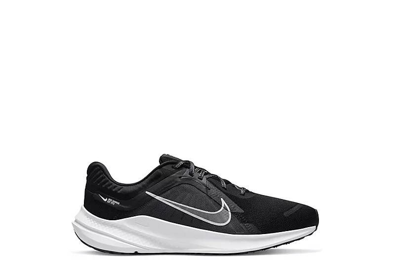 Nike Womens Quest 5 Running Shoe - Black 4 Nike Womens Quest 5 Running Shoe - Black - Image 2