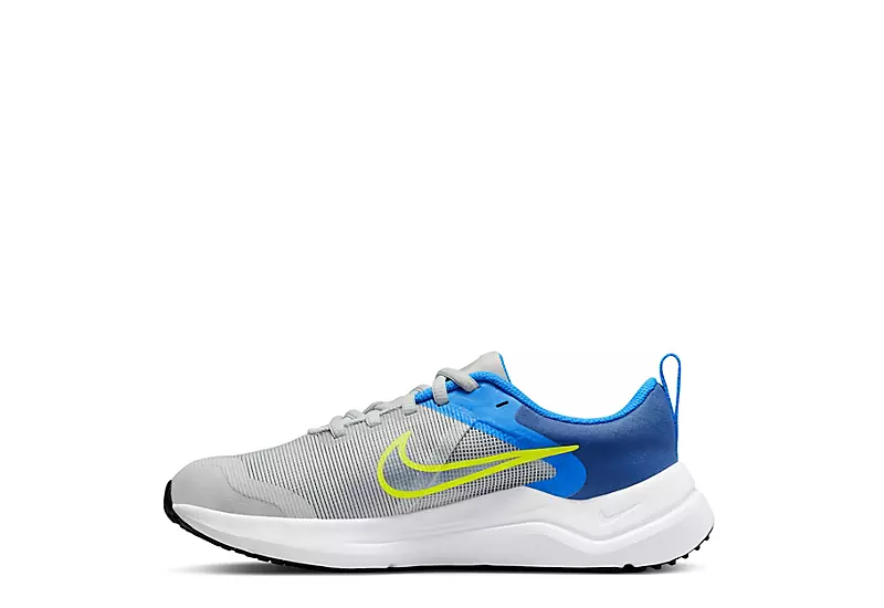 Nike Boys Downshifter 12 Sneaker - Grey 5 Nike Boys Downshifter 12 Sneaker - Grey - Image 3