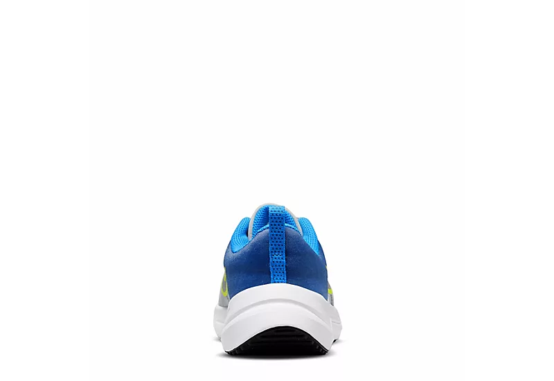 Nike Boys Downshifter 12 Sneaker - Grey 6 Nike Boys Downshifter 12 Sneaker - Grey - Image 4